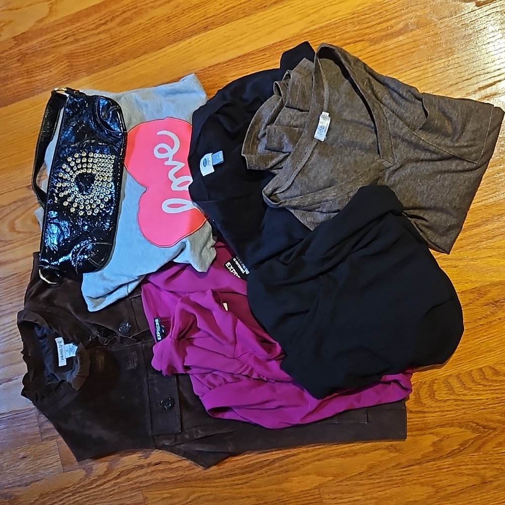 Medium bundle 7 items, express dress, cool purse, Love sweatshirt, etc